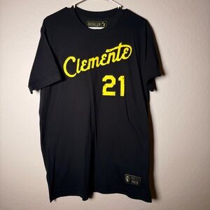 Men’s BASEBALLISM Roberto Clemente 21 Pittsburgh pirates t shirt size large